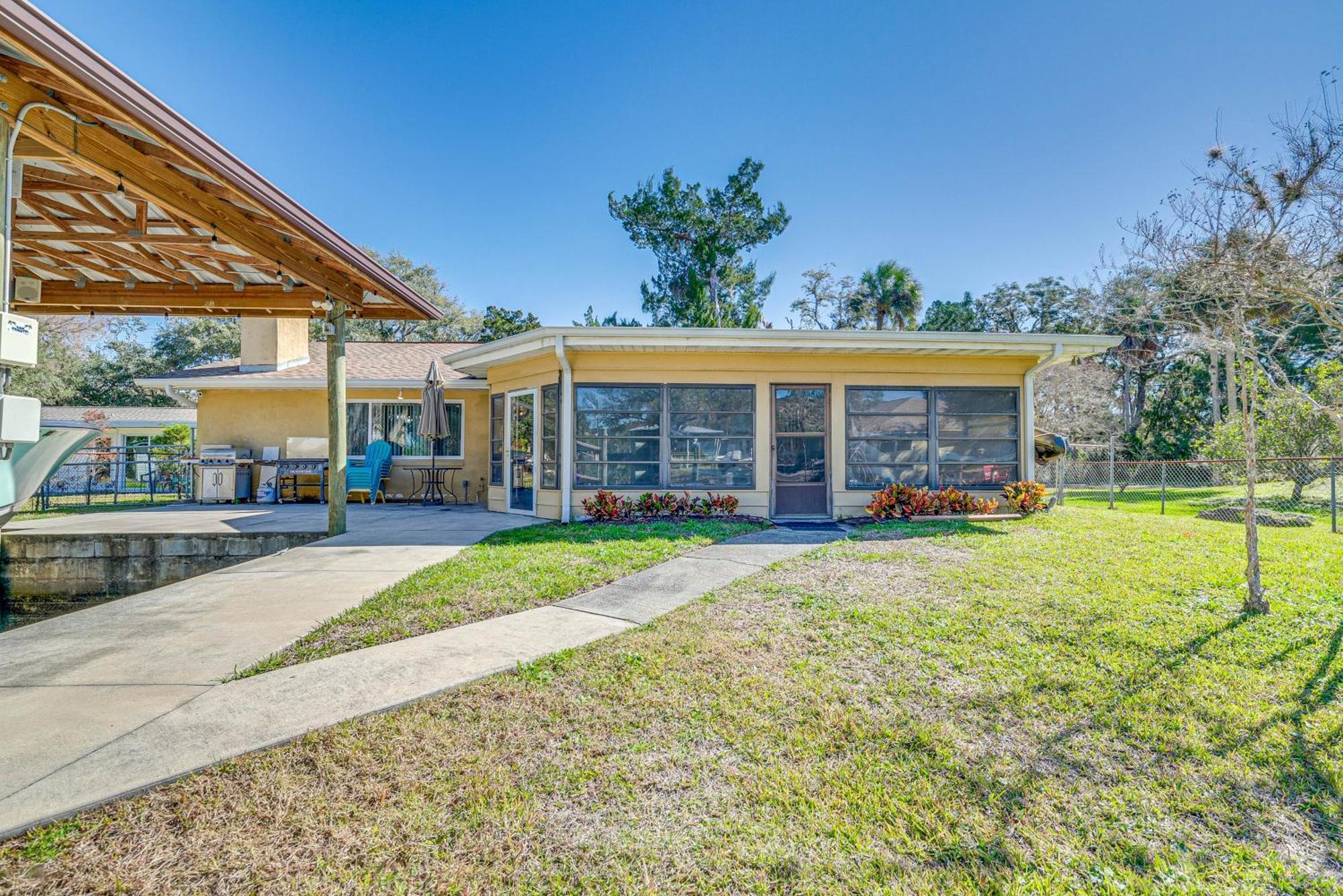 Riverfront Home With Private Dock, Fire Pit! Homosassa Exterior photo